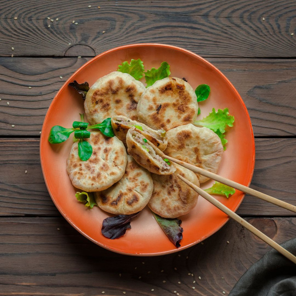 Pan Fried Meat Pies (Xiang Bing)