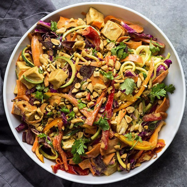 Vegetable Noodles with Crispy Tofu and Peanut