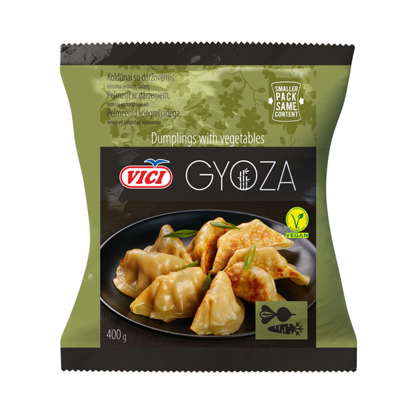 vegetables gyoza dumplings, vegan